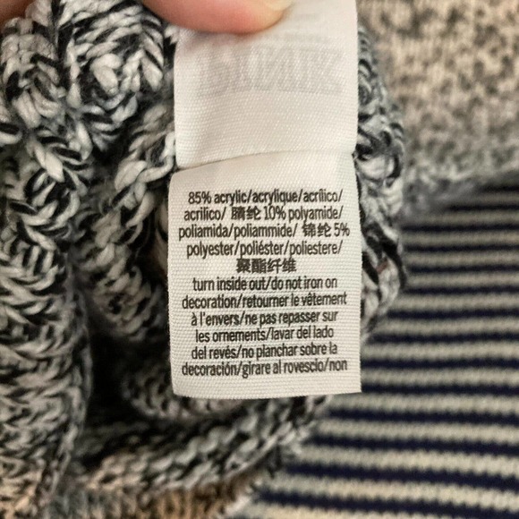 PINK Victorias Secret Sweater Womens Sz L Black White‎ Chunky Knit V Neck Loose - Picture 6 of 9